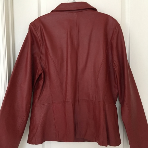 Gorgeous! WILSON LEATHER Women's Jacket, Medium - Picture 4 of 7